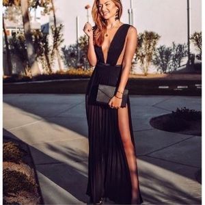 Bebe Solid Double Slit Gown